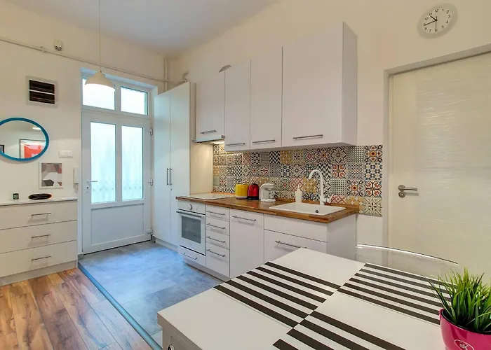 Apartment Little Americas Florida Budapest