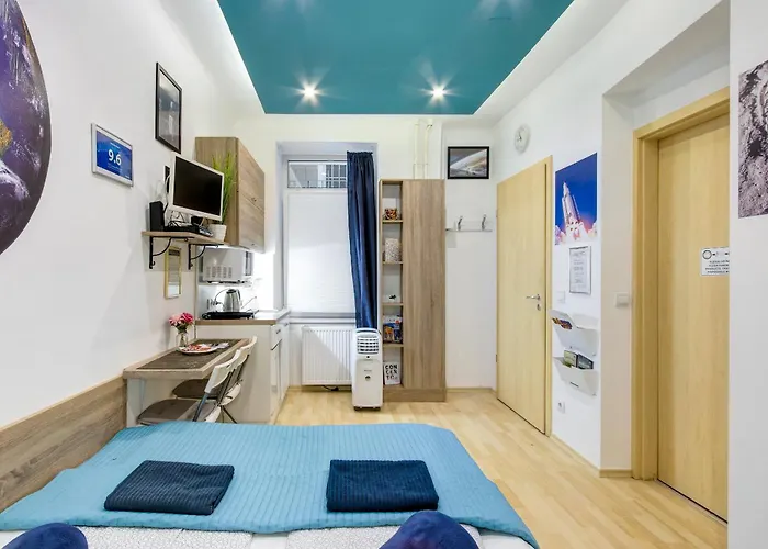Little Americas Florida Apartment